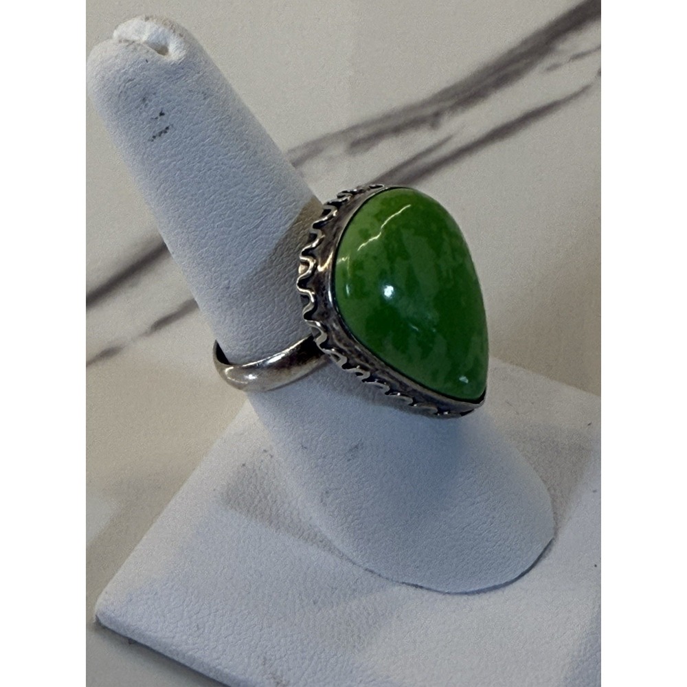 Sterling Silver 925 Green Teardrop Statement Ring Women Sz 7.5